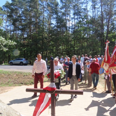 Uroczystości w lesie Skaryszewskim